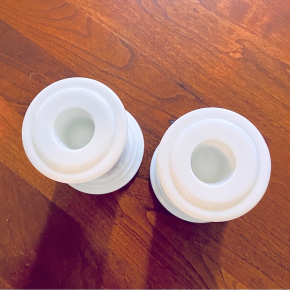 Set of 2 Vintage Floral Candle Holders from 1987 Avon Spring Hostess Collection - Picture 6 of 7